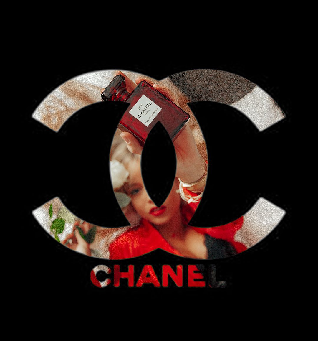 Chanel N°5 perfume dons red in limited edition - Milkywaysblueyes