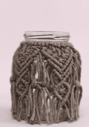 Petit vase taupe en macramé - La Bohemerie
