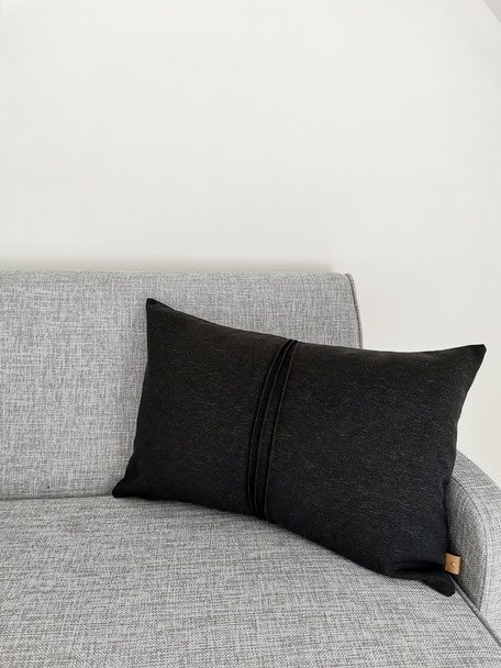 Coussin noir anouk - Agnes & Therese