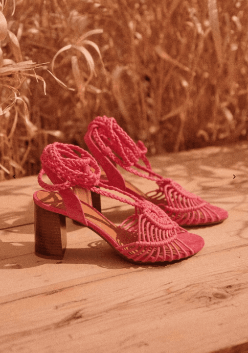 sandales crochet rose sézane