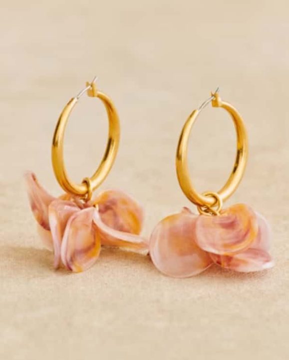 Boucles d'oreilles pendantes en forme de fleurs rose