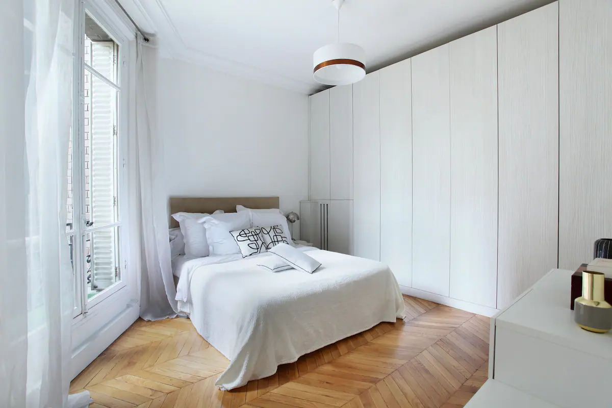 appartement Paris : chambre airbnb Arc de Triomphe