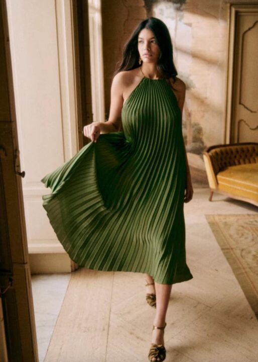 robe mi-longue plissée verte Sézane