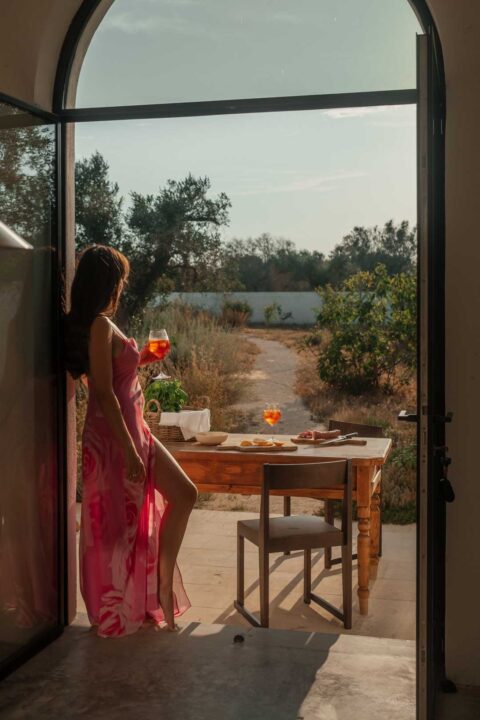 photo femme dans une masseria dans les Pouilles