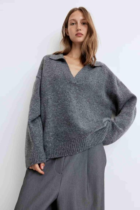 pull en maille gris avec col V H&M