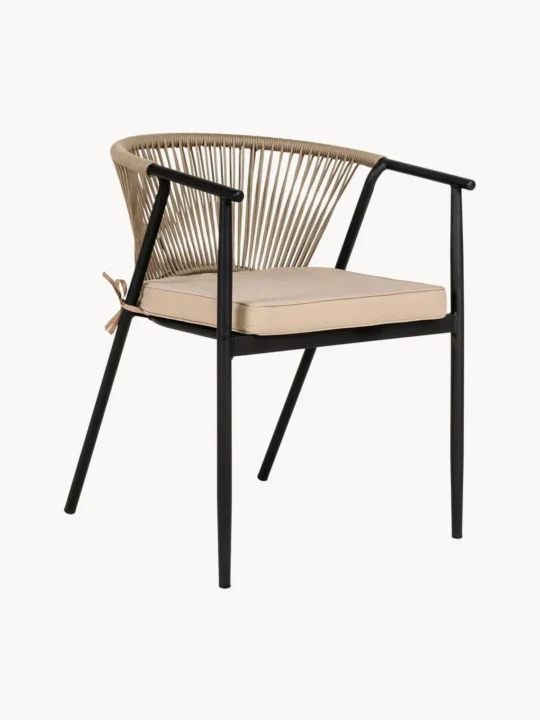 chaise jardin en métal noir et rotin Westwing